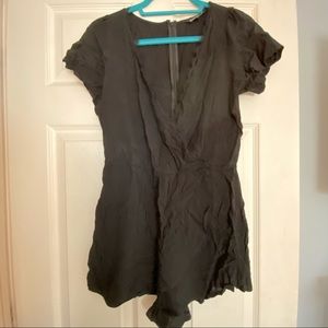 Black Express Romper